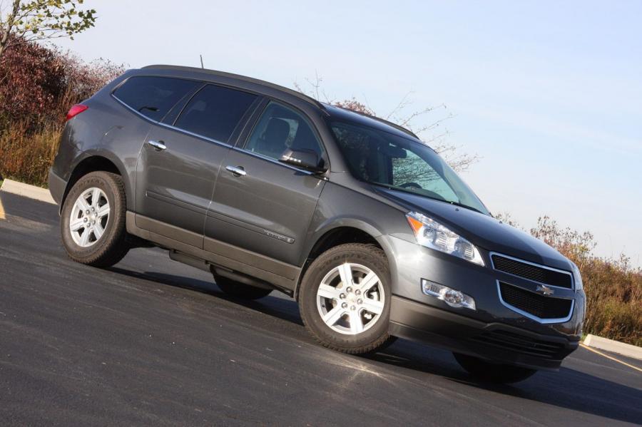  Chevrolet Traverse LT 2009 года  (фото 25 из 37)